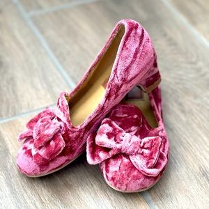 Joyfolie velvet pumps